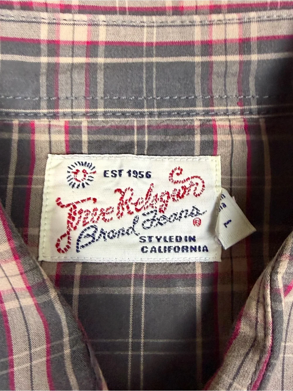 True Religion Pearl Snap Shirt Men's Brown & Red Plaid Pocket Flaps Western